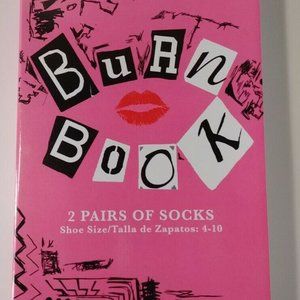 New MEAN GIRLS Burn Book Box Set 2 Pairs of Crew Socks Shoe Size 4-10